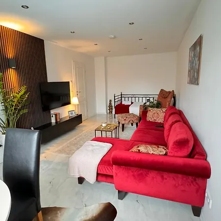 Relaxdays-apartments 2 Garten Und Pool- Mitbenutzung, Kostenloser Parkplatz, Kontaktloser Checkin, Wifi Mit Smarttv Apartment Gutersloh