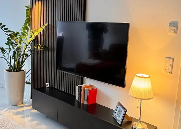 Relaxdays-apartments 2 Garten Und Pool- Mitbenutzung, Kostenloser Parkplatz, Kontaktloser Checkin, Wifi Mit Smarttv * Gütersloh